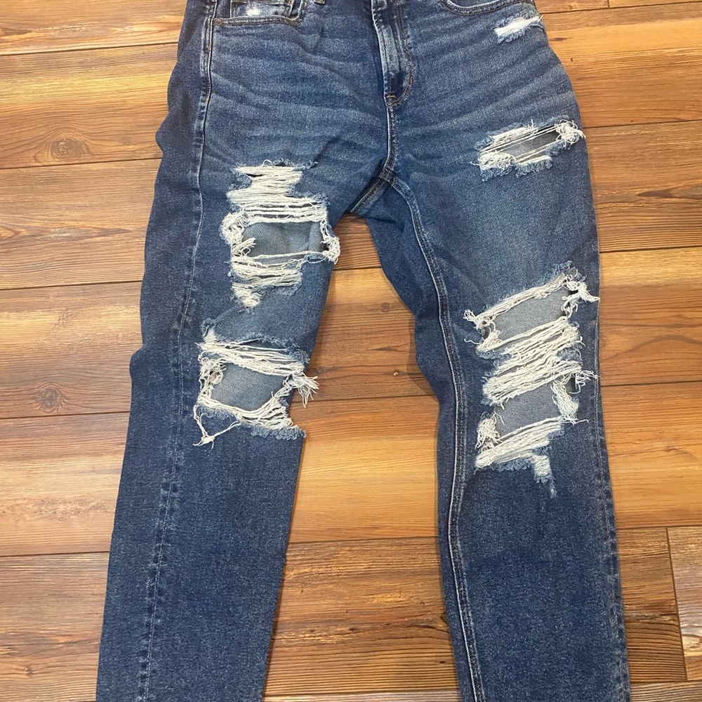 American Eagle Outfitters Ripped Blue  Jeans